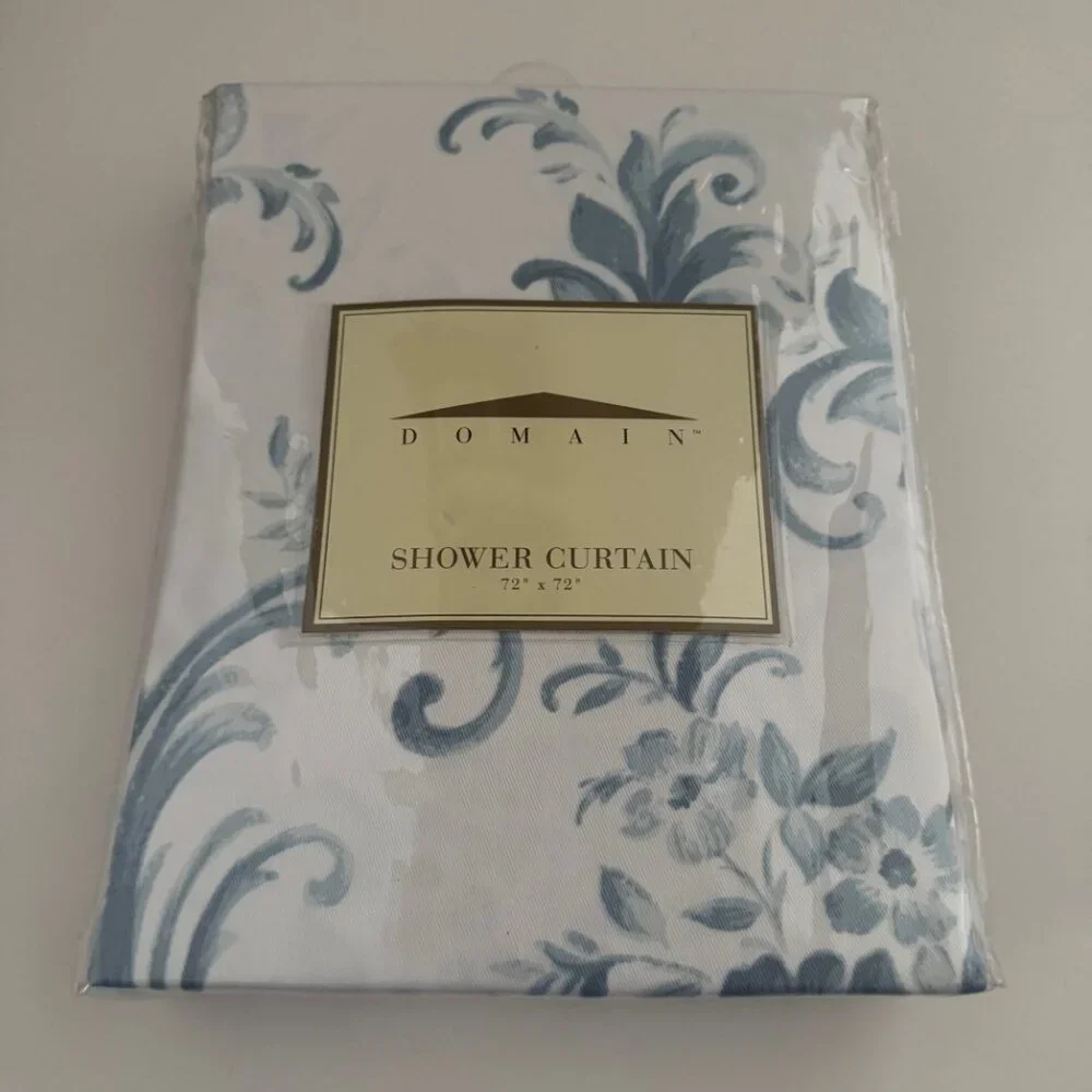 Domain Anne Marie Blue and White Shower Curtain New in Package 72 x 72 inches